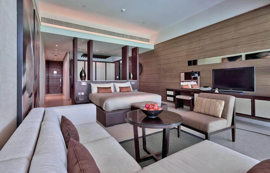 DESERT PALM HOTEL SUITE desert palm hotel suite: