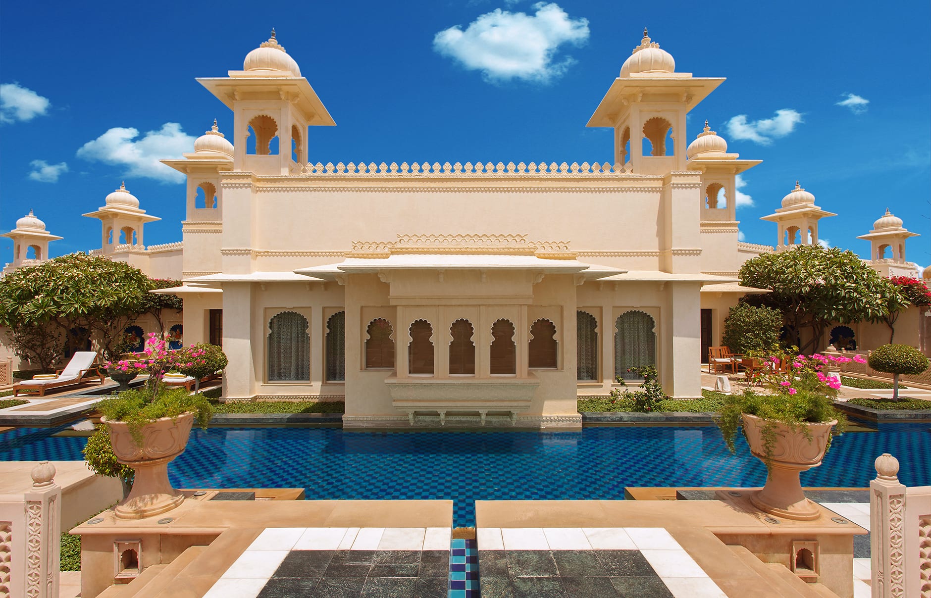 The Oberoi Udaivilas, Udaipur « Luxury Hotels TravelPlusStyle
