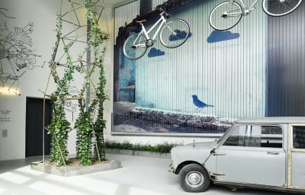 25hours_hotel_bikini_berlin-eingang-mini-1_gross