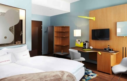 b145_ro_01_p_2048x1536