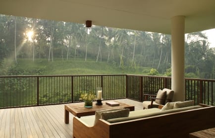 alila-ubud-accommodation-terrace-tree-villa-terrace-02