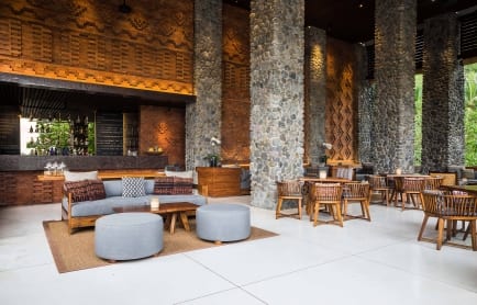 alila-ubud-dining-cabana-lounge-08