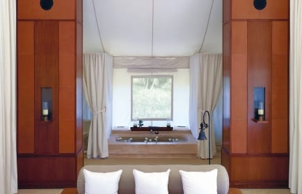 rs374_aman-i-khas-bathroom