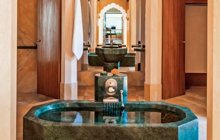 amanbagh-india-pool-room_original_24092