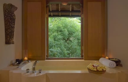 Amankila - 03 Kila Spa Soaking Tub