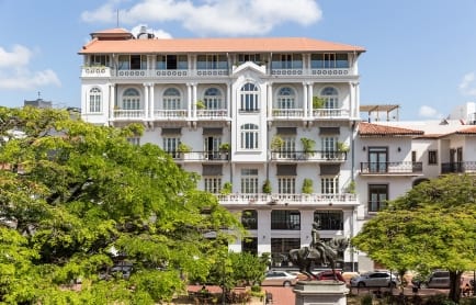 83230210-h1-main_entrance