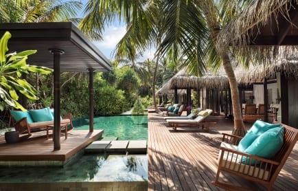 three_bedroom_beach_pool_