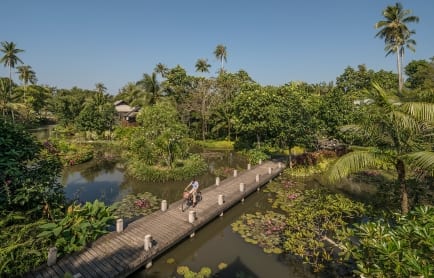 91456635-h1-apk_resort_landscape_lagoon_02_g_a_m