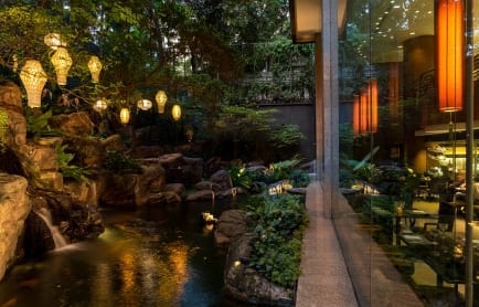 83093630-h1-romsai_restaurant_4