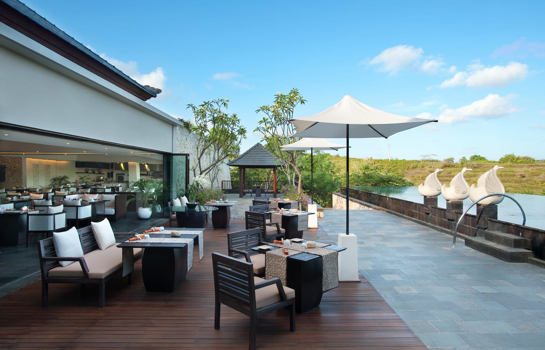 Umana Bali, LXR Hotels & Resorts, Bali, Indonesia. Hotel Review by TravelPlusStyle. Photo © Hilton 20140520_c50d4979171a9d3b