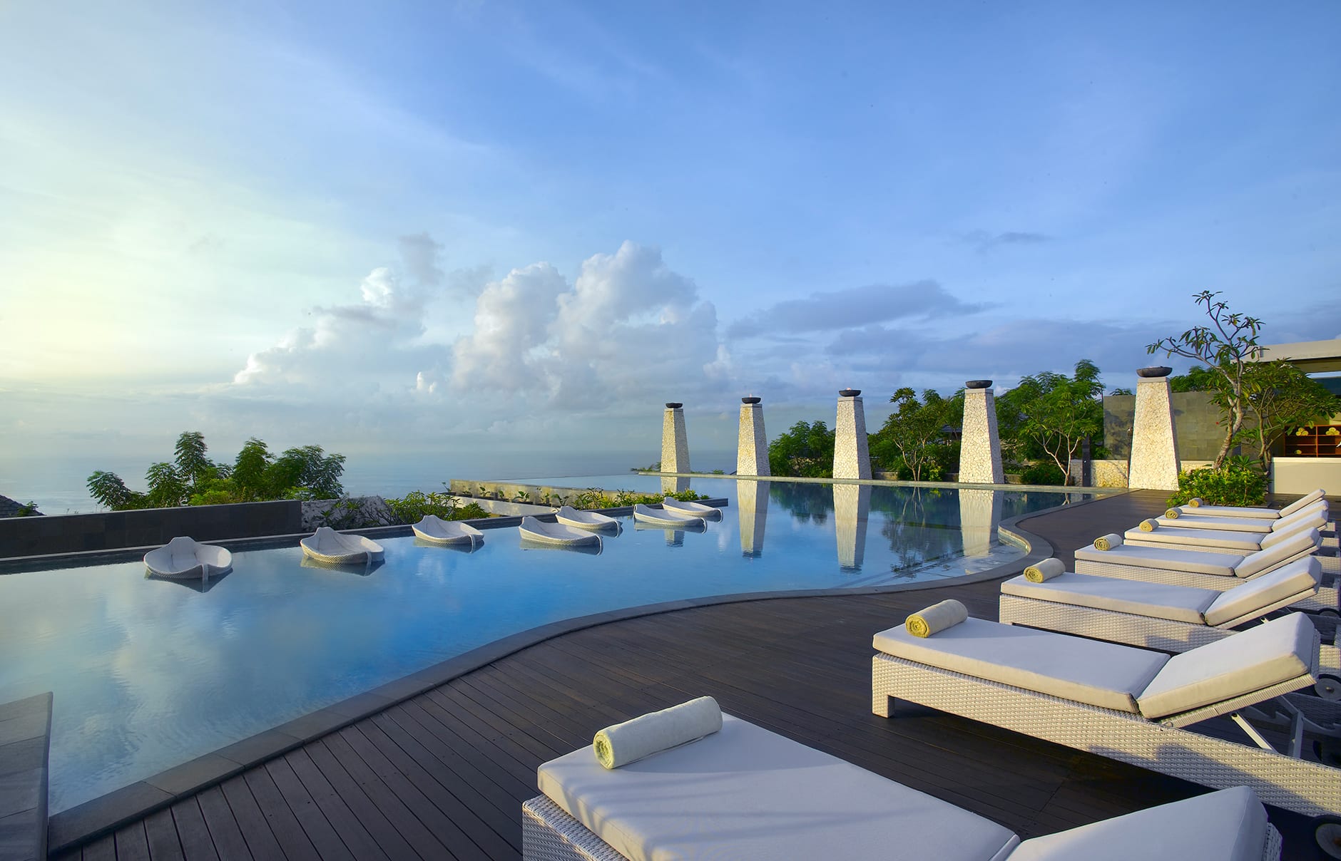 Umana Bali, LXR Hotels & Resorts, Bali, Indonesia. Hotel Review by TravelPlusStyle. Photo © Hilton 37875764-h1-btidug_0311_sn_bambu_pool-1