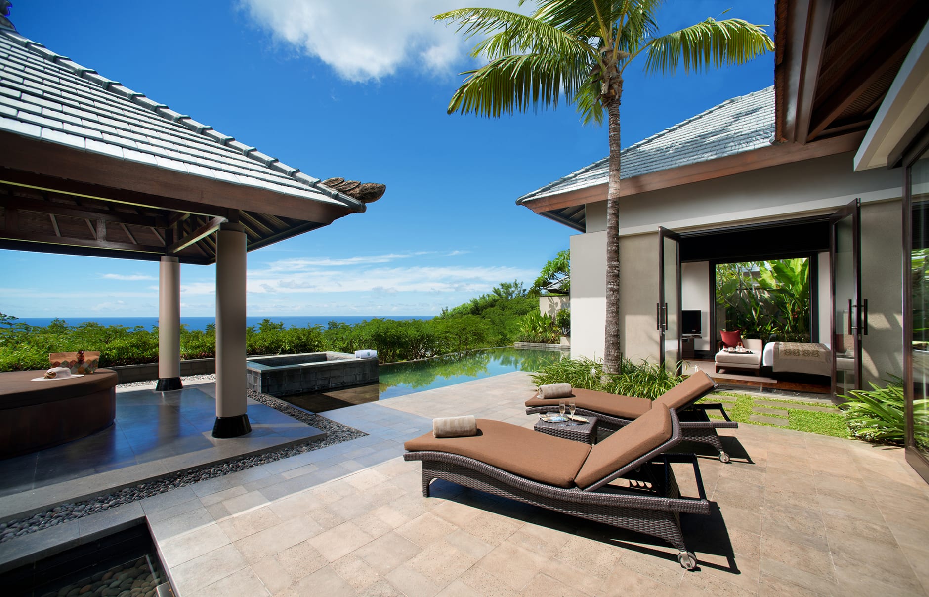 Umana Bali, LXR Hotels & Resorts, Bali, Indonesia. Hotel Review by TravelPlusStyle. Photo © Hilton 53115995-h1-btidug_sn0313_groom_pvsv-pool