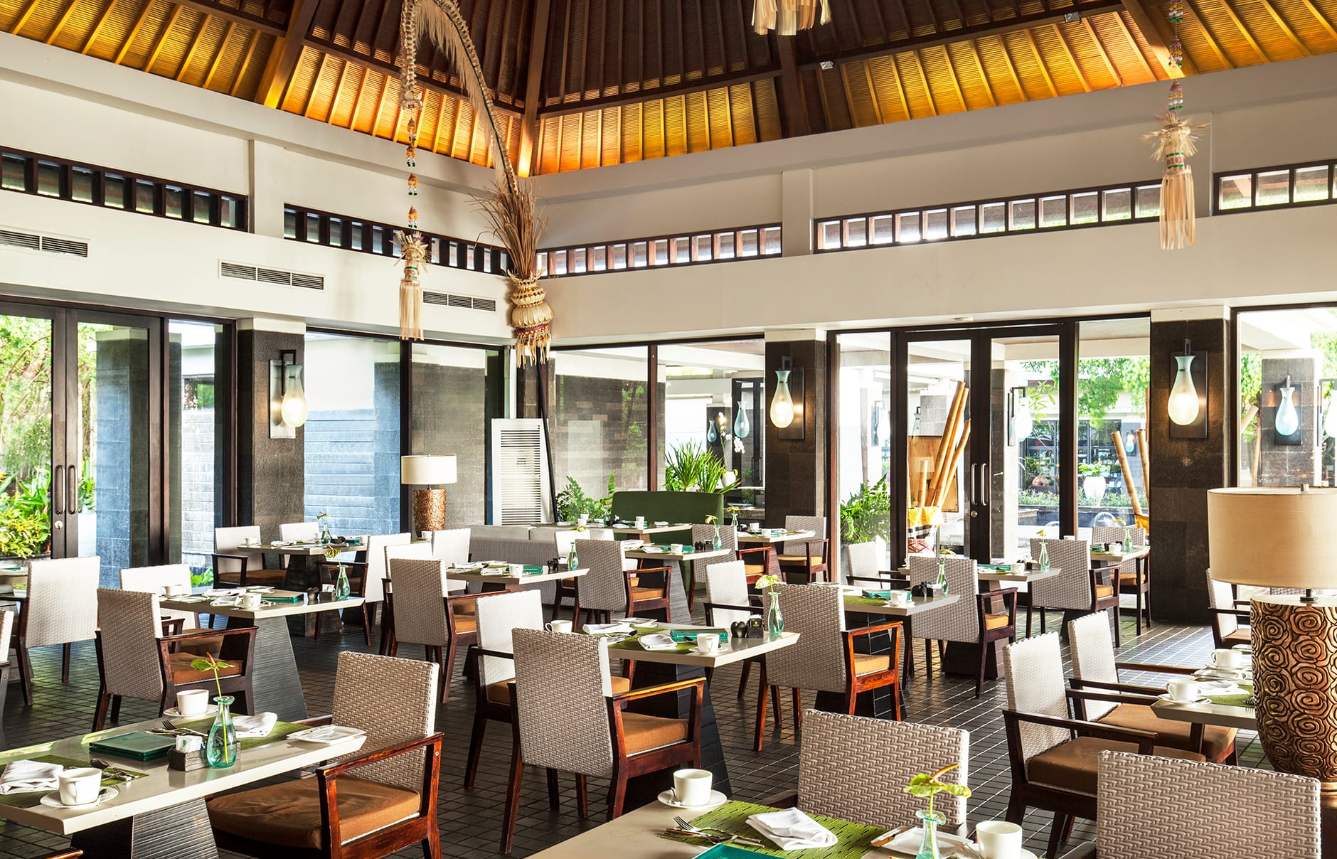 Umana Bali, LXR Hotels & Resorts, Bali, Indonesia. Hotel Review by TravelPlusStyle. Photo © Hilton 79764435-h1-btidug_bambu_restaurant_-_indoor