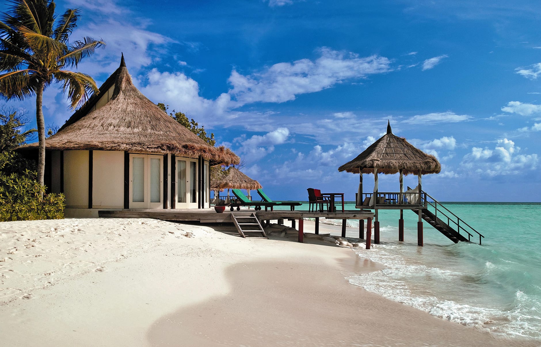 Banyan Tree Vabbinfaru, Maldives. Hotel Review by TravelPlusStyle. Photo © Banyan Tree Hotels & Resorts