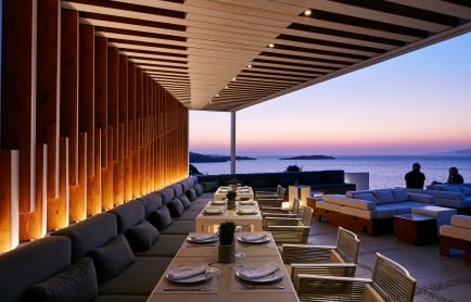 hi_lw0817_69376630_all_day_restaurant