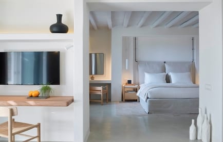 hi_lw0817_74977370_bill__coo_coast_suite_3