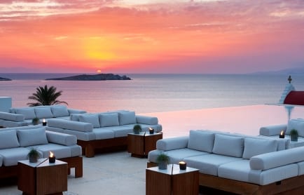 hi_lw0817_75122307_general_suites_and_lounge_5