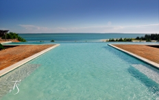 Infinty Pool. Kilindi Zanzibar. © TravelPlusStyle.com