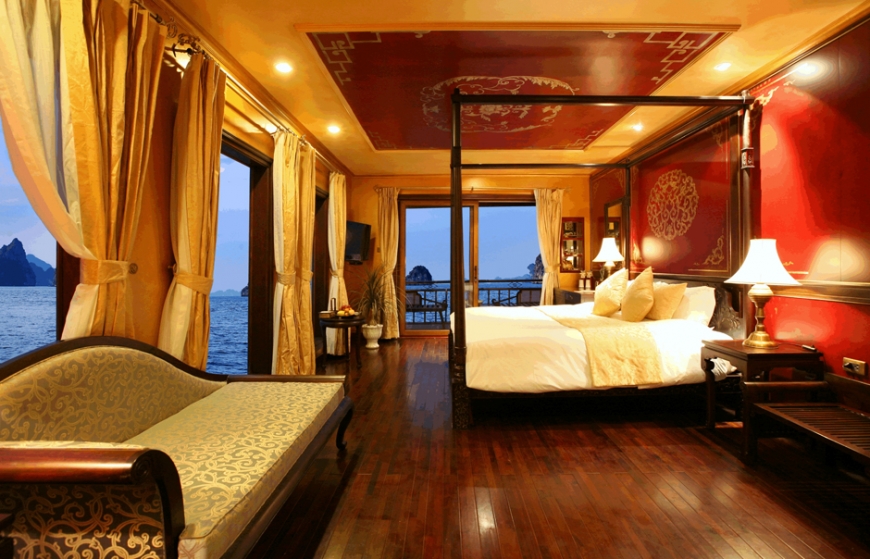 Halong Violet Cruise, Halong Bay © Travel+Style