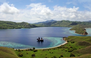 Alila Purnama, Komodo Island, Indonesia. TravelPlusStyle.com