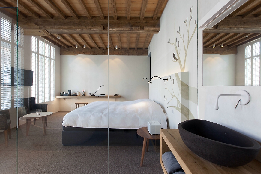 La Suite Sans Cravatte, Bruges, Belgium. travelplusstyle.com