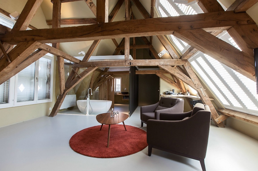 La Suite Sans Cravatte, Bruges, Belgium. travelplusstyle.com