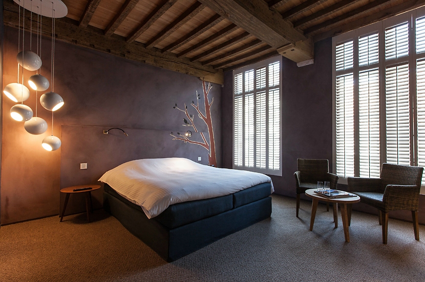 La Suite Sans Cravatte, Bruges, Belgium. travelplusstyle.com