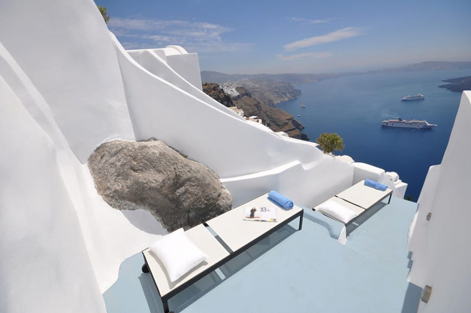 Villa Gaia, Santorini, Greece. TravelPlusStyle.com
