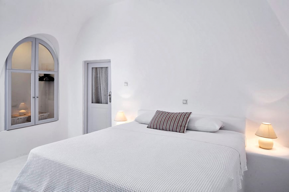 Villa Gaia, Santorini, Greece. TravelPlusStyle.com
