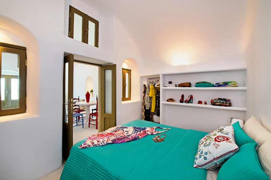Small Architect's House Santorini. TravelPlusStyle.com