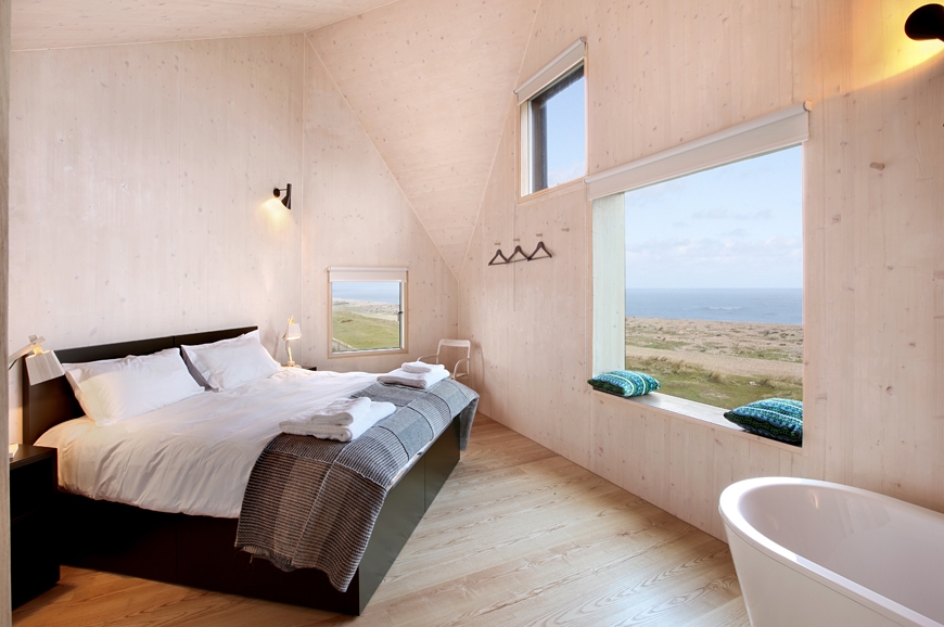 The Dune House, Suffolk, England. TravelPlusStyle.com