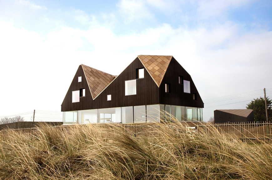 The Dune House, Suffolk, England. TravelPlusStyle.com