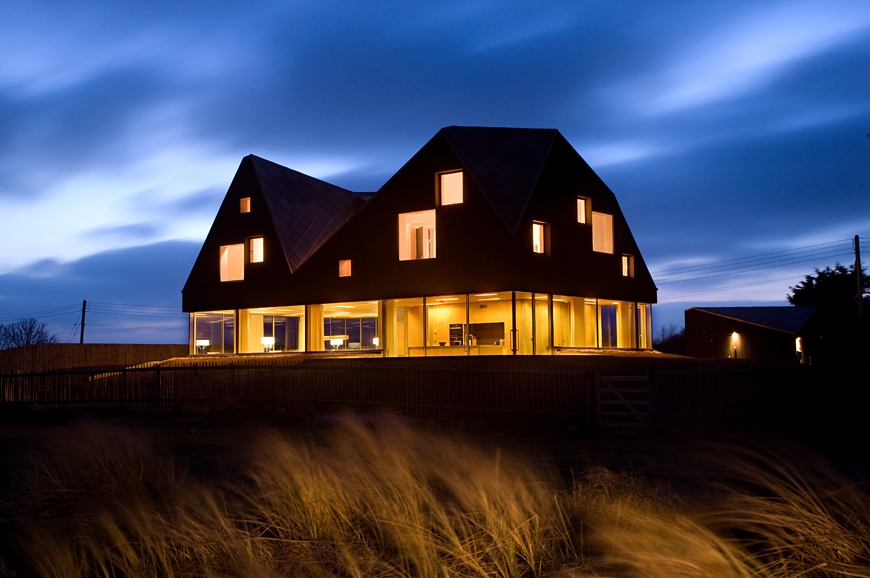 The Dune House, Suffolk, England. TravelPlusStyle.com