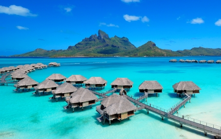 Four Seasons Resort Bora Bora, French Polynesia. Hotel Review. © Four Seasons Hotels Limited 