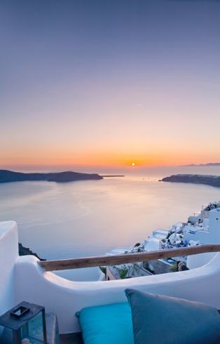 Sophia Luxury Suites Santorini. TravelPlusStyle.com