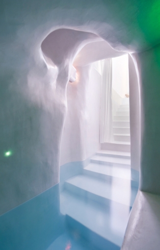 Sophia Luxury Suites Santorini. TravelPlusStyle.com