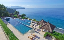 Amankila, Bali, Indonesia. Luxury Hotel Review by TravelPlusStyle. Photo © Aman Resorts