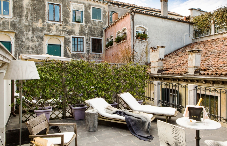 Palazzina Grassi, Venice, Italy. Hotel Review by TravelPlusStyle. Photo © Palazzina G