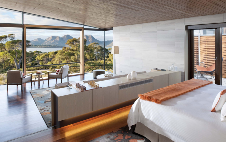 Saffire Freycinet, Tasmania, Australia. Hotel Review by TravelPlusStyle. Photo © Saffire Freycinet