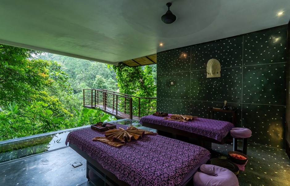 Hanging Gardens of Bali, Ubud, Bali, Indonesia. Hotel Review by TravelPlusStyle. Photo © Hanging Gardens of Bali