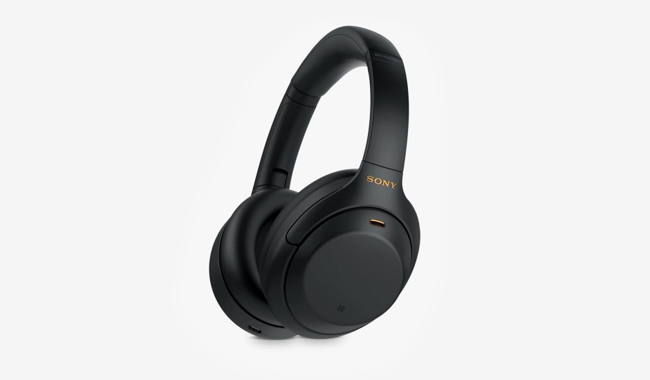 Sony WH-1000XM4 - The Best Noise-Cancelling Headphones for your Travels. TravelPlusStyle.com