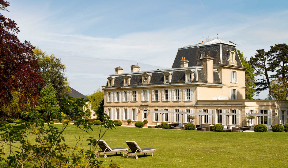 Château la Chenevière. The best hotels in Normandy, France by TravelPlusStyle.com