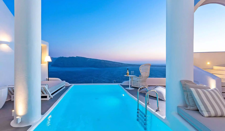 Charisma Suites • The Best Luxury and Boutique Hotels in Santorini, Greece