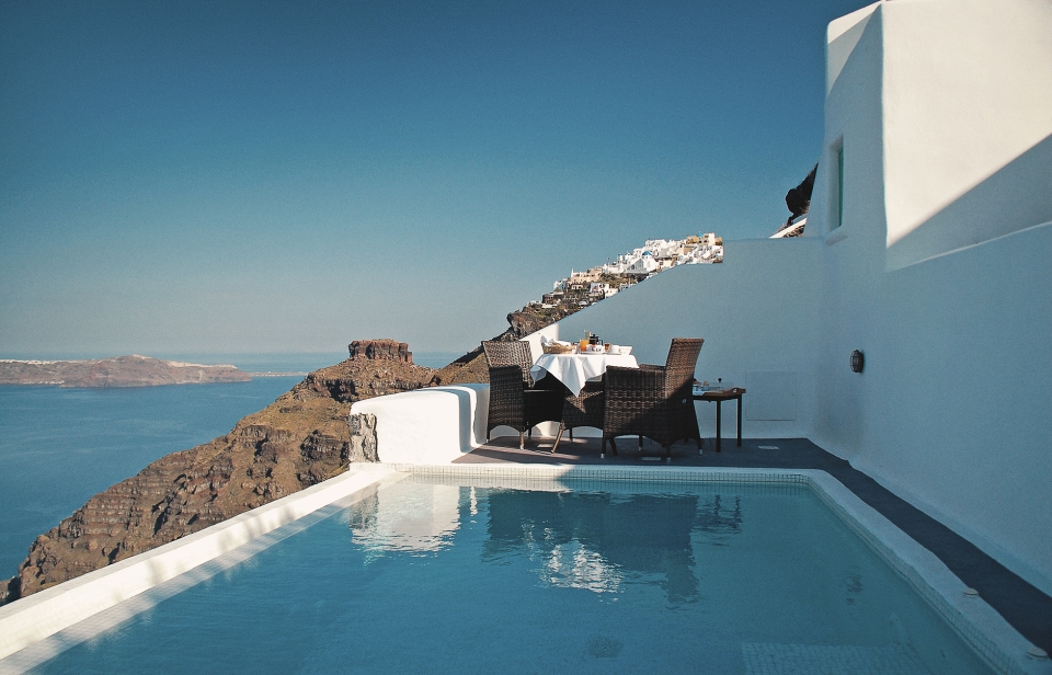 Dreams Luxury Suites, Santorini, Greece • Photo © TravelPlusStyle.com