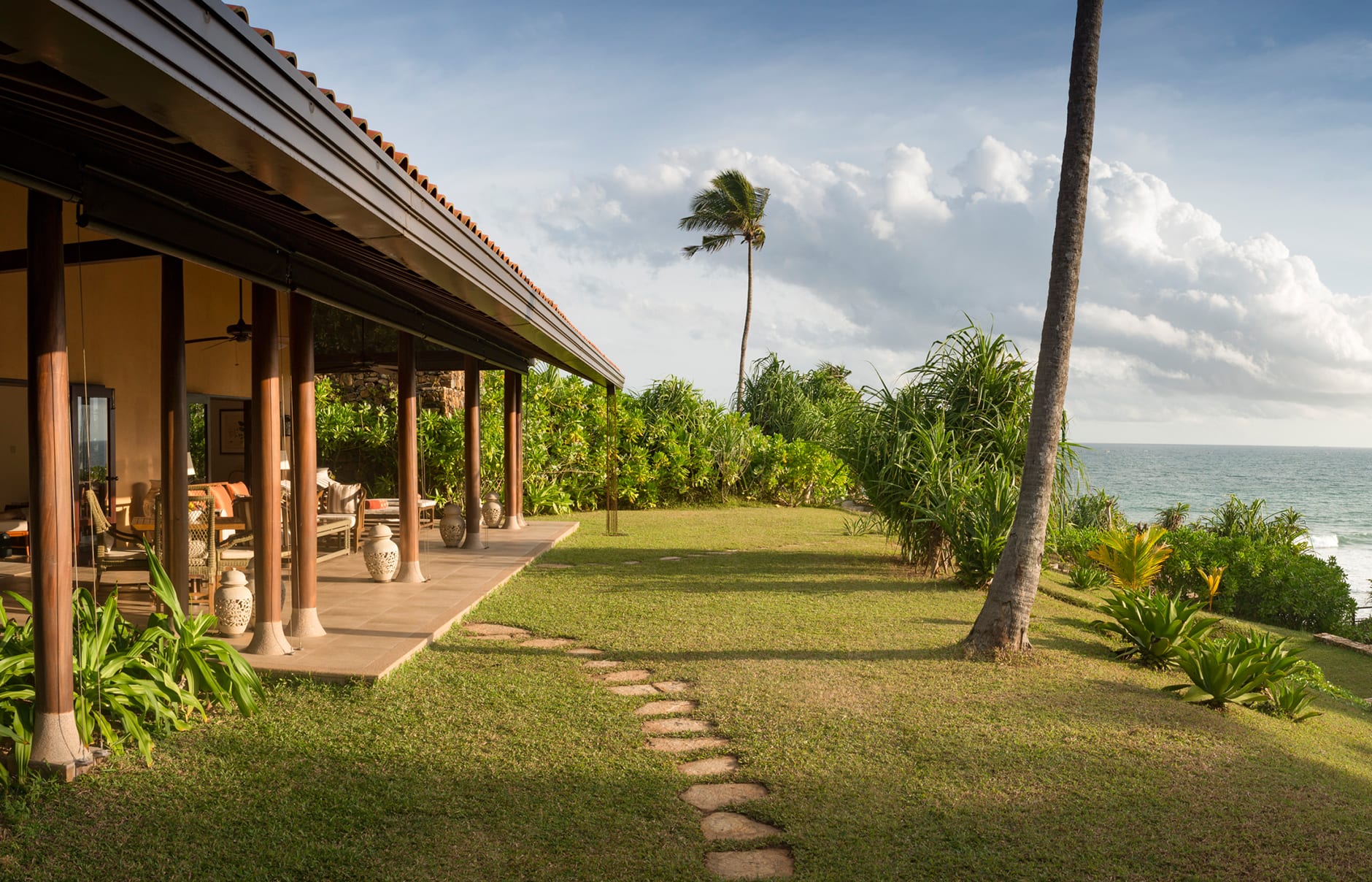 Cape Weligama, Sri Lanka. Luxury Hotel Review by TravelPlusStyle. Photo © Resplendent Ceylon