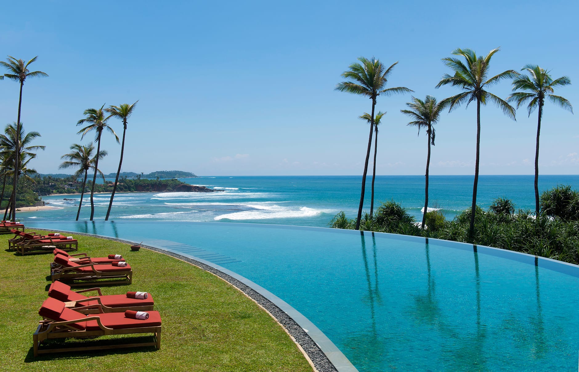 Cape Weligama, Sri Lanka. Luxury Hotel Review by TravelPlusStyle. Photo © Resplendent Ceylon