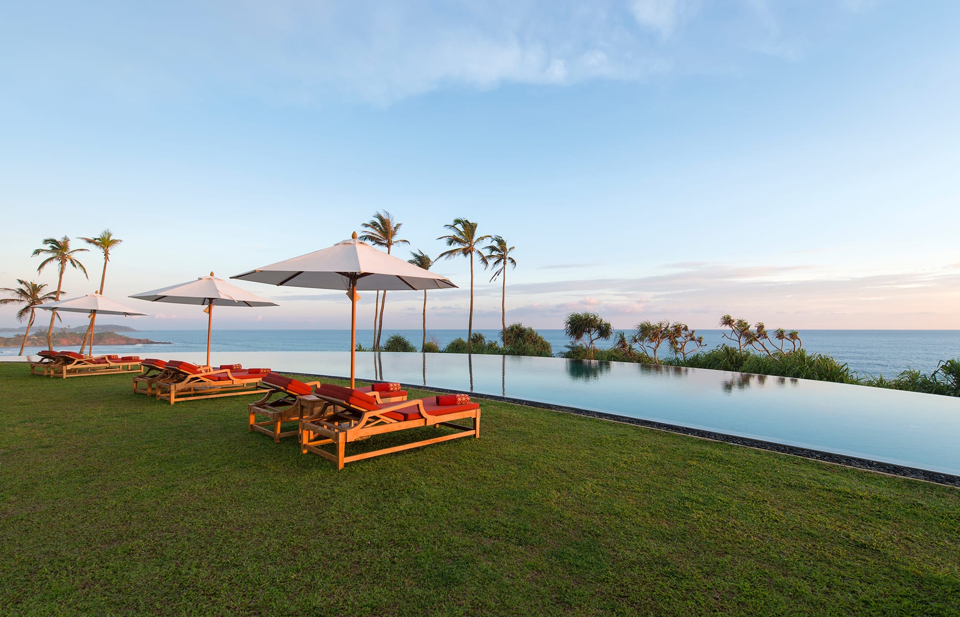 Cape Weligama, Sri Lanka. Luxury Hotel Review by TravelPlusStyle. Photo © Resplendent Ceylon