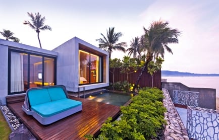 casa-de-la-flora-beachfront-suite-pool-villa