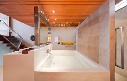 hktds-villa-6496-hor-clsc