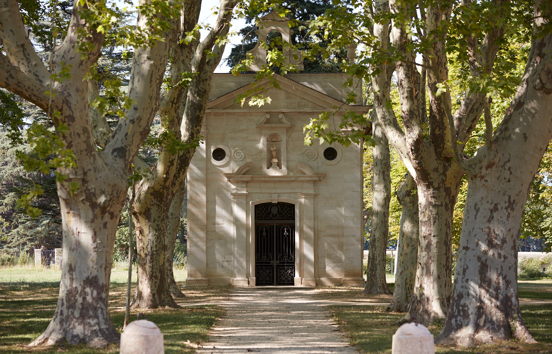 Château de Fonscolombe, Provence, France. Luxury Hotel Review by TravelPlusStyle. Photo © Château de Fonscolombe